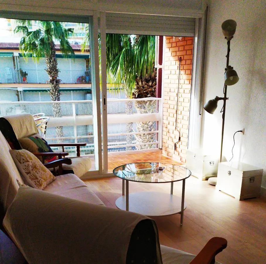 ENCANTADOR apartamento frente a la playa de Bara Roda de Berà  0*, Roda de Berà (Roda de Bará) España