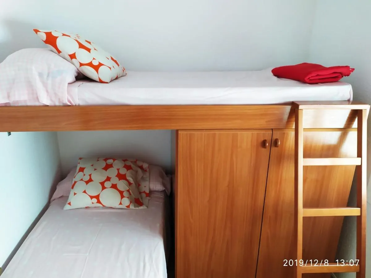 ENCANTADOR apartamento frente a la playa de Bara Roda de Berà  0*, Roda de Berà (Roda de Bará)